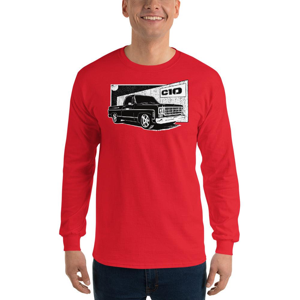 77 Square Body C10 Long Sleeve T-Shirt modeled in red